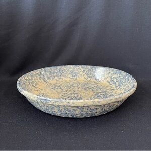 Pie Plate - Robinson Ransbottom Pottery - Roseville Ohio # 700